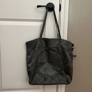 Coach Laura Signature Handbag